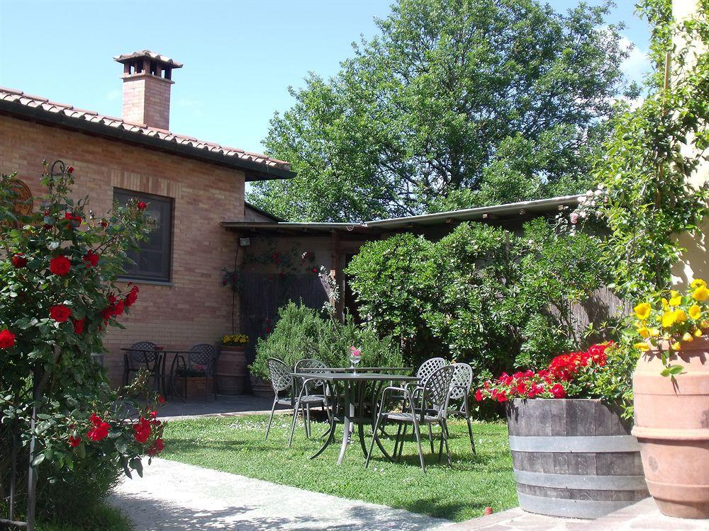 Agriturismo Casa Alle Vacche San Gimignano Exterior photo